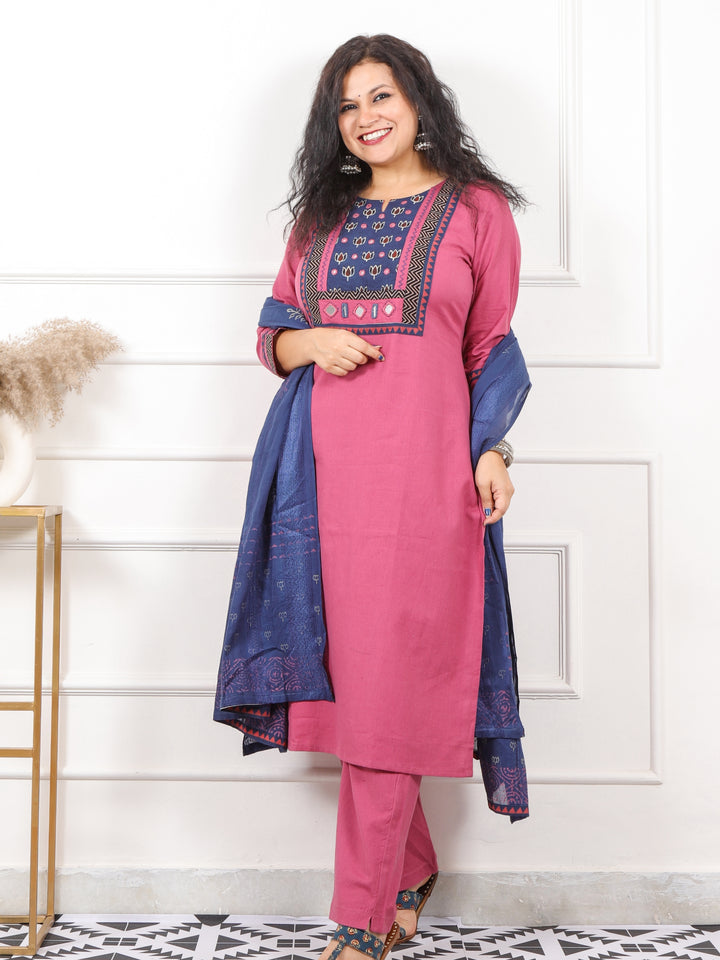 Raanjhaan Stawberry Pink Kutch Neck Work Cotton 3 Piece Set