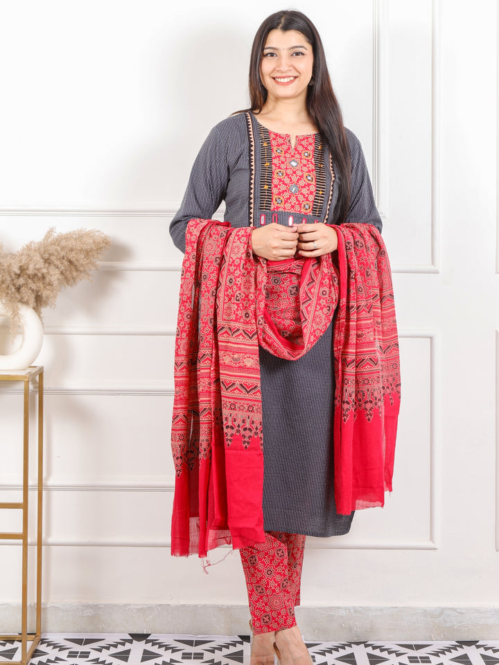 Kush Fossil Grey Mirror Neck in Running Stitch Cotton 3 Piece Set