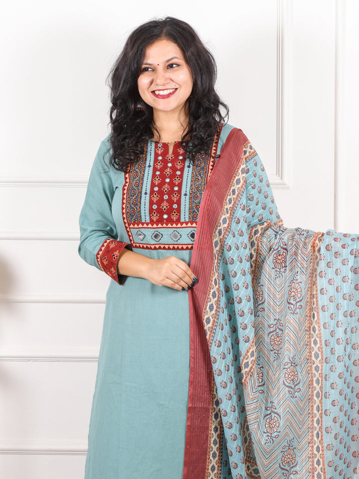Roop Sage Green Kutch Neck with Mirror Work Cotton 3 Piece Set