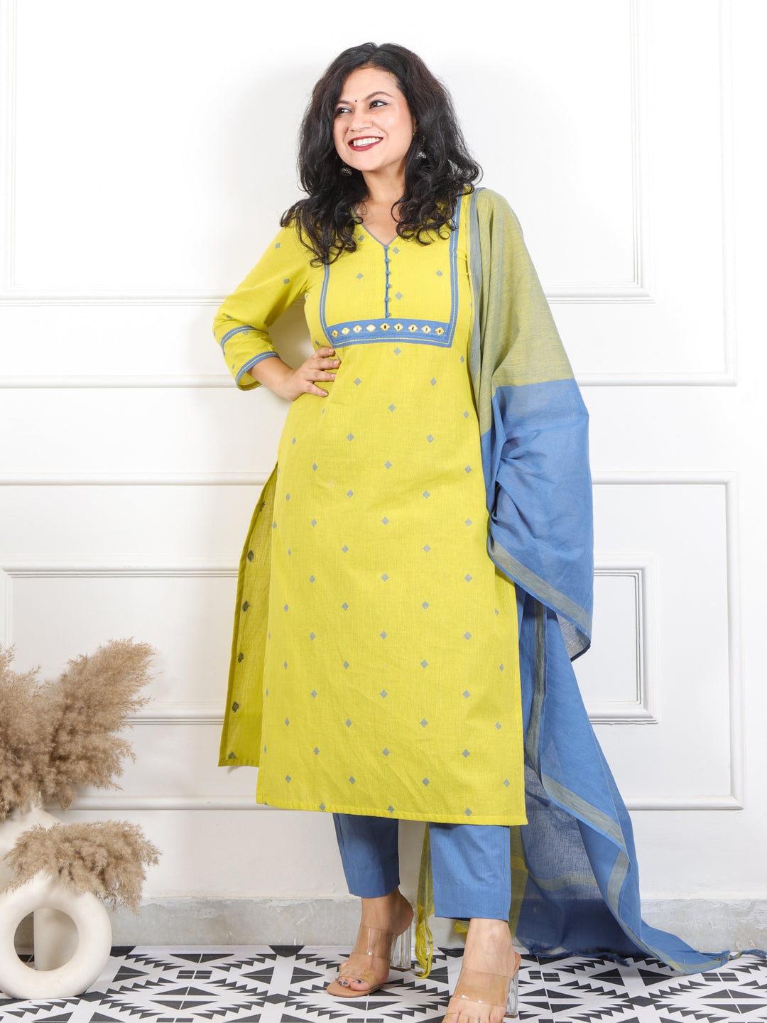 Roop Lemon Yellow All Over Thread Weaved Handloom Cotton 3 Piece Set