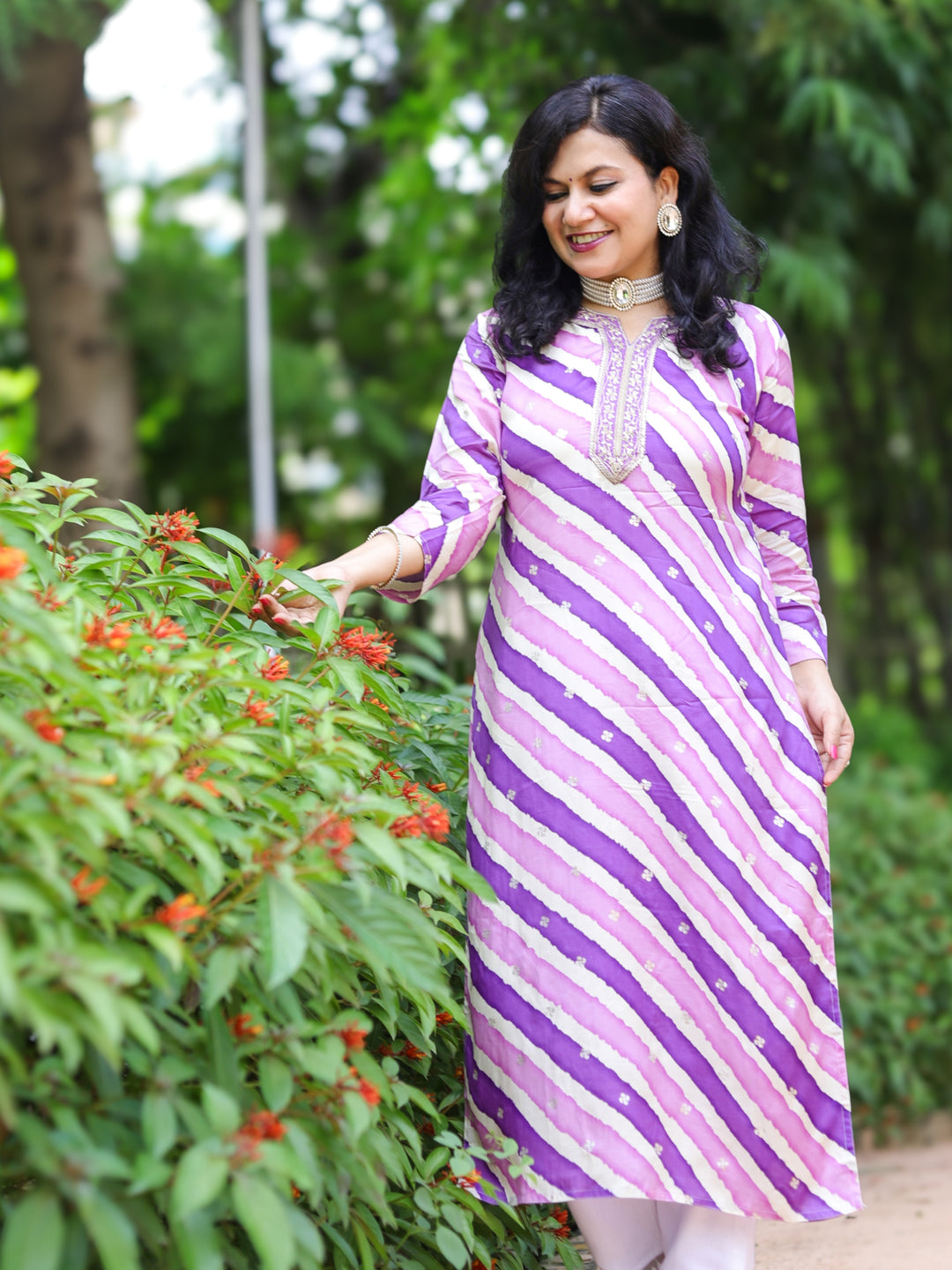 Zeenat Orchid Purple Zari Lace Work In Leheriya Printed Muslin Modal Kurti