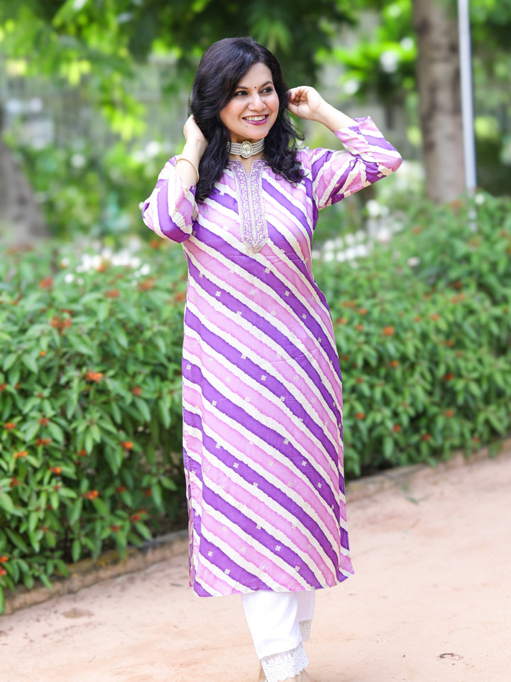 Zeenat Orchid Purple Zari Lace Work In Leheriya Printed Muslin Modal Kurti