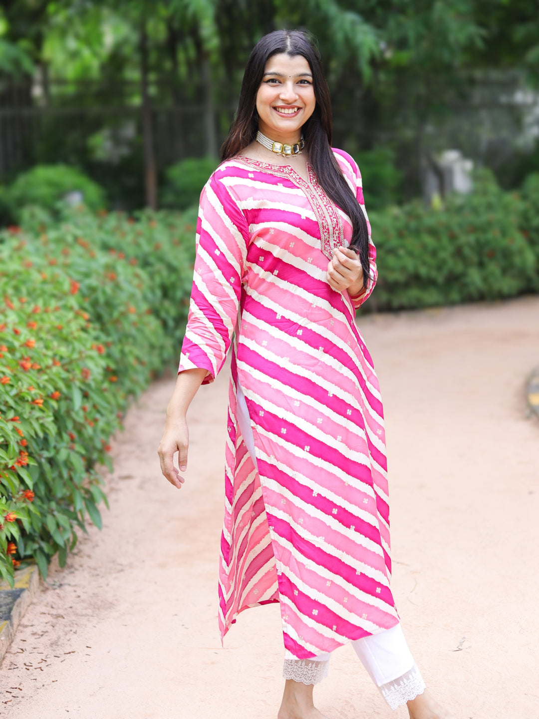 Zeenat Barbie Pink Zari Lace Work In Leheriya Printed Muslin Modal Kurti