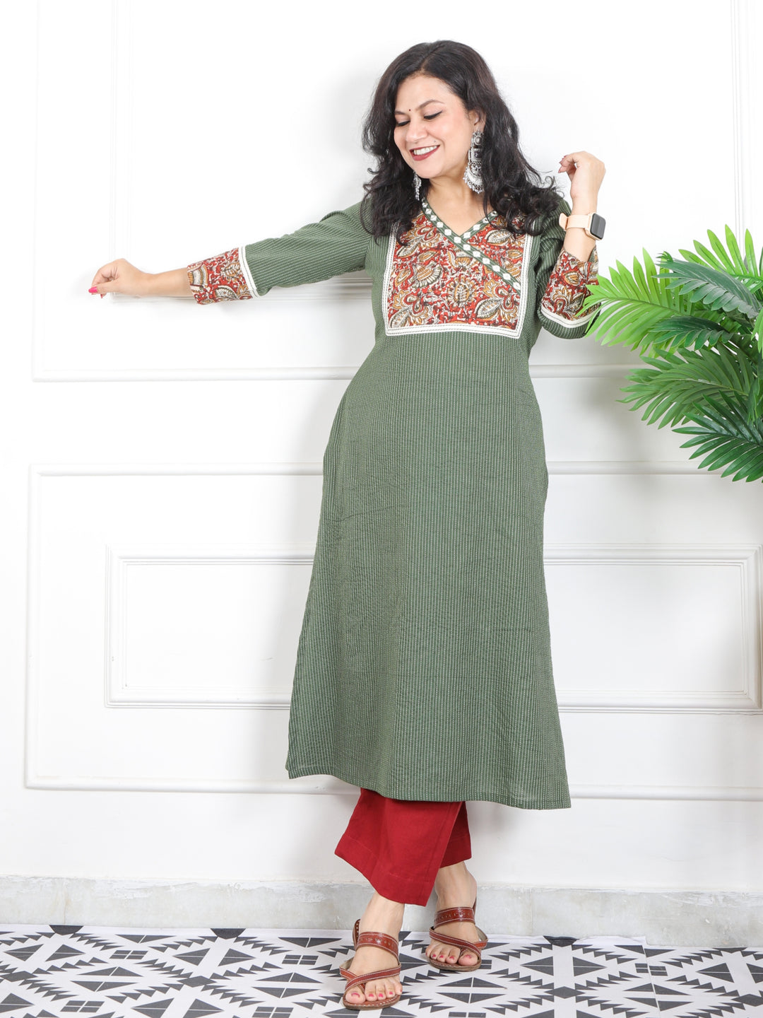 Haniya Grass Green Kalamkari Printed Angrakha Neck Work Kantha Cotton Kurti