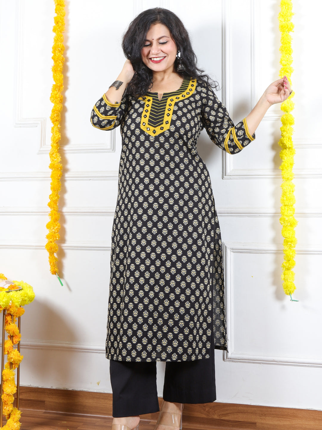 Rooh Ebony Black Mirror with Round Neck Style Printed Cotton Kurti