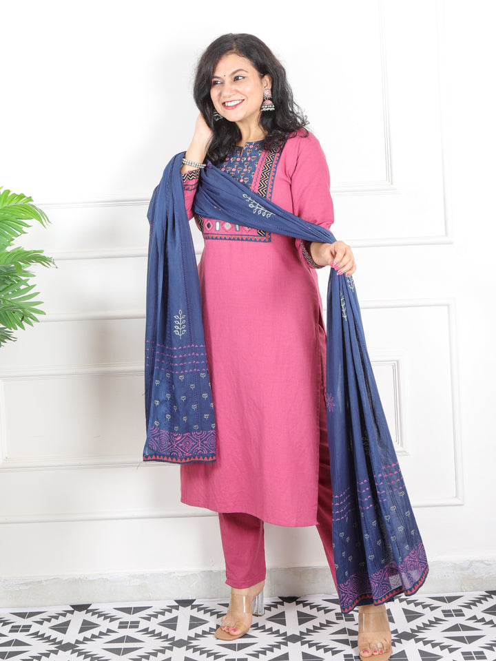 Raanjhaan Stawberry Pink Kutch Neck Work Cotton 3 Piece Set D2