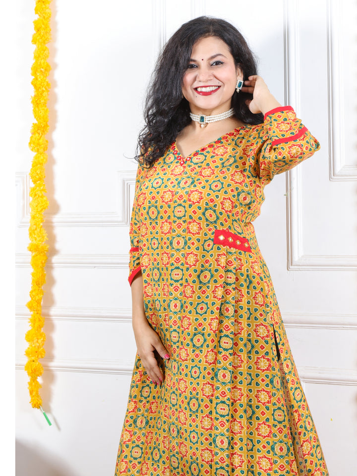 Zeenat Turmeric Yellow V Neck Lace Printed Soft Premium Muslin Kurti