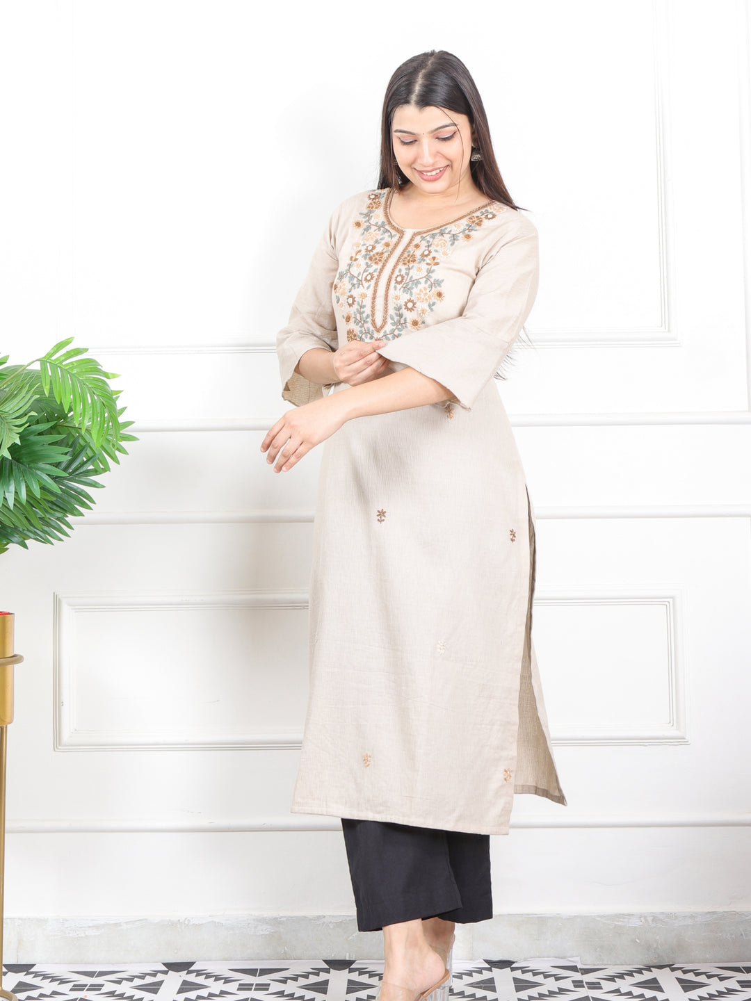 Kinara Ivory Sand Hand Kolkata French Knot Embroidery Texture Cotton Kurti