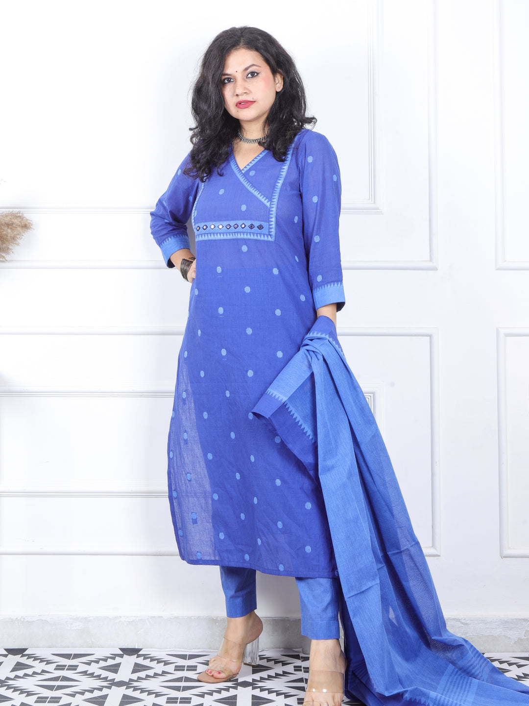 Iktara Electric Blue All Over Thread Weaved South Cotton 3 Piece Set