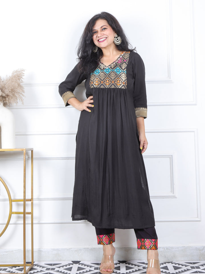 Daarshvi Ebony Black Weaved Patch in Naira Cut Roman Silk 2 Piece Set