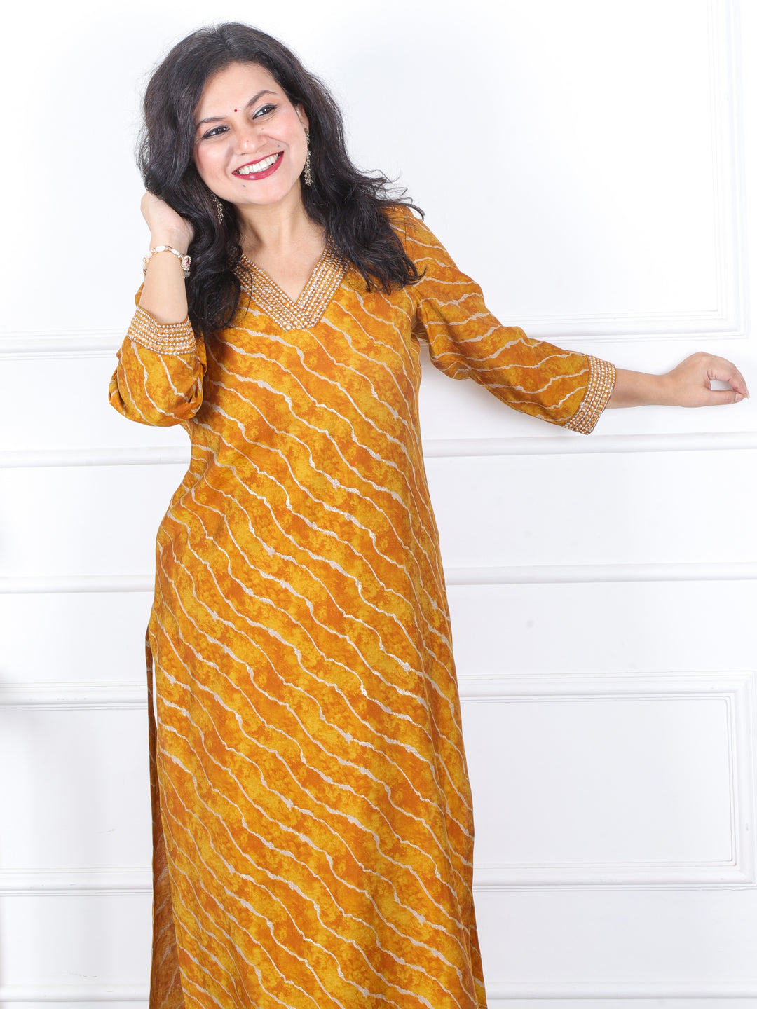 Prakriti Mustard Yellow Leheriya Print with V Neck Lace Work Modal Kurti