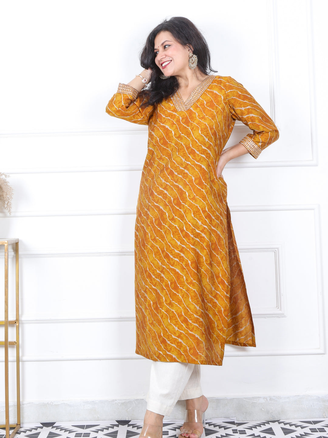 Prakriti Mustard Yellow Leheriya Print with V Neck Lace Work Modal Kurti