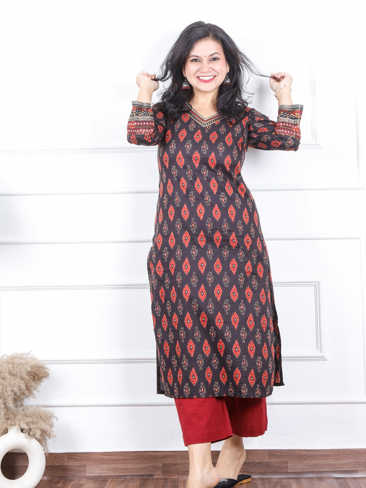 Daarshvi Ebony Black Printed V Neckline Lace Work Cotton Kurti