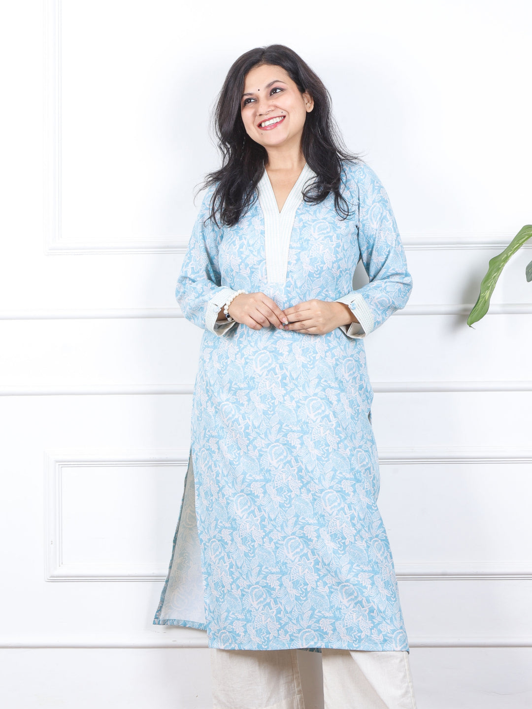 Rabb Pastel Blue Thread Neck Work Premium Semi-Pashmina Winter Kurti