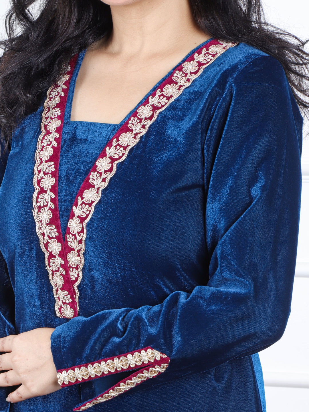 साध्गी Royal Blue V Neck Lace Work Velvet Winter Kurti-D2