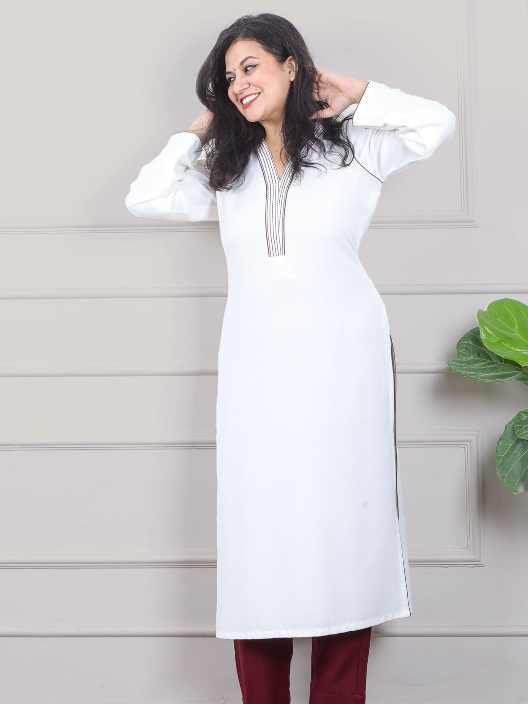 इश्किया Cloud White Running Thread Neck Work Semi Pashmina Winter Kurti