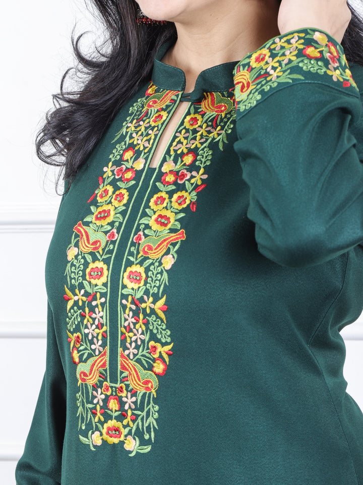 छाया Dark Green Thread Embroidered Neck Semi Pashmina Winter Kurti