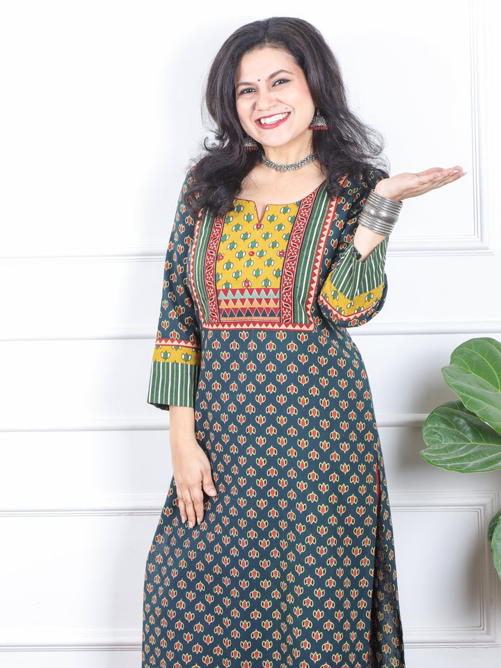 छाया Pine Green Ajrak Print Patch In Ajrak Printed Cotton Kurti-D3