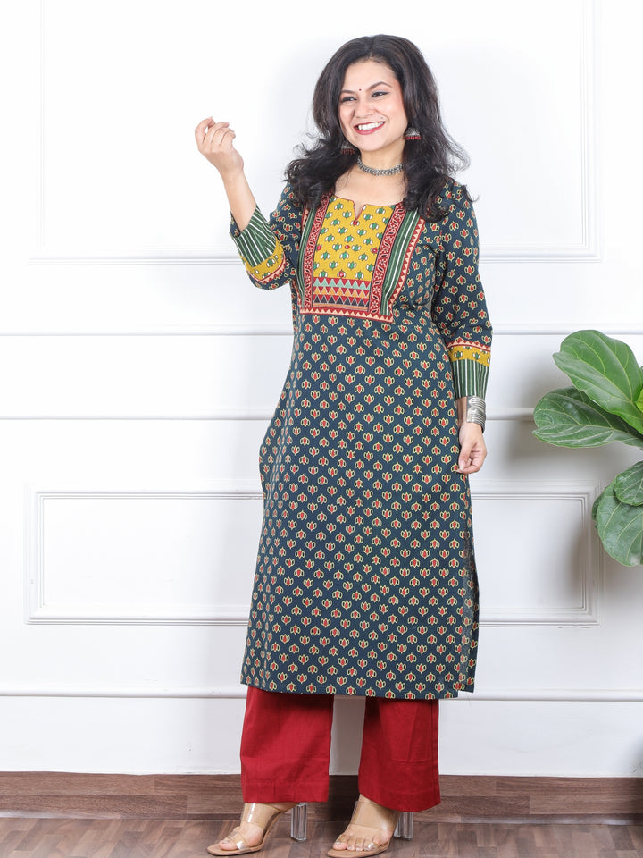 छाया Pine Green Ajrak Print Patch In Ajrak Printed Cotton Kurti-D3