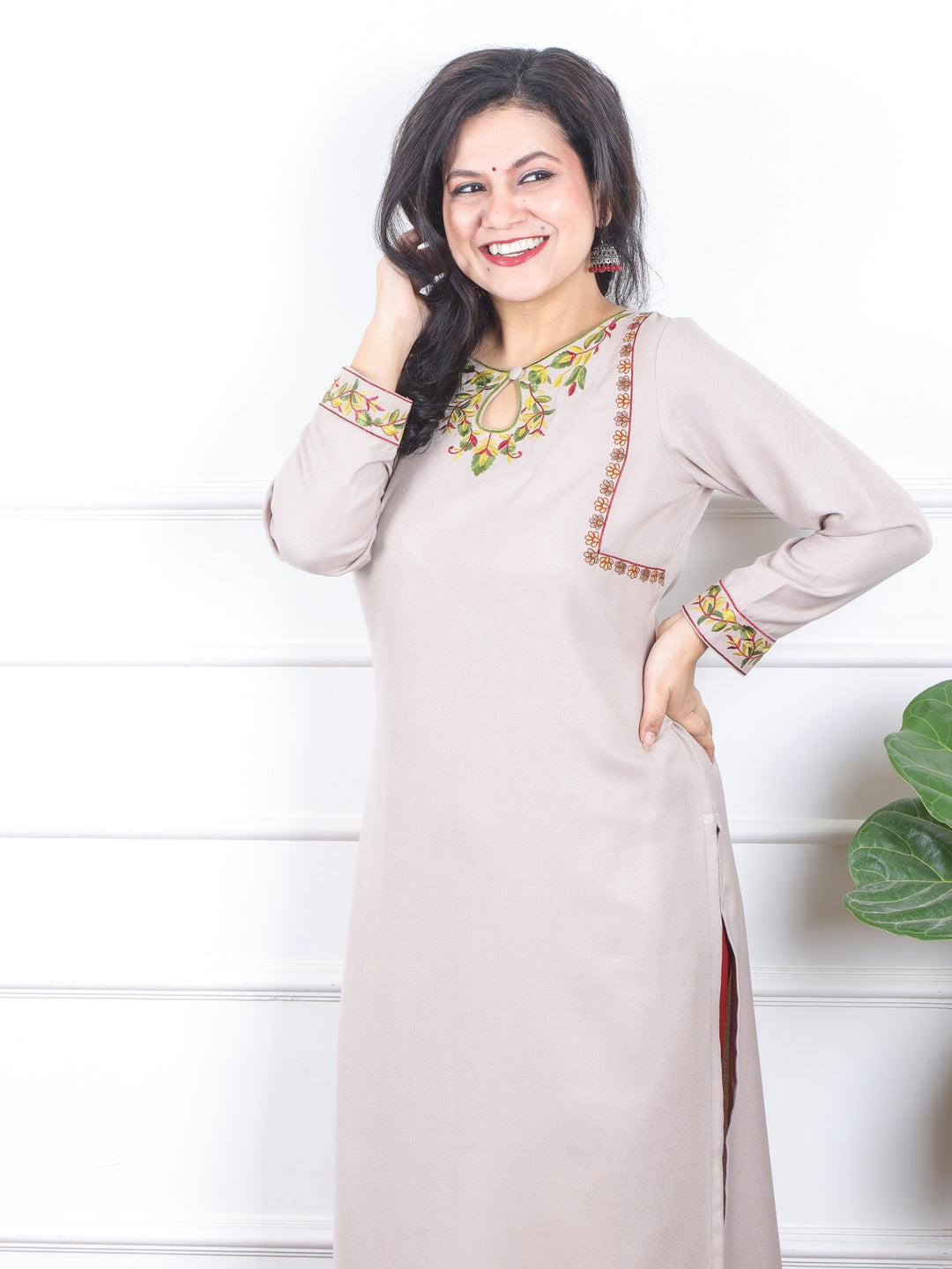 छाया Latte Mocha Thread Embroidery Neck Semi Pashmina Winter Kurti