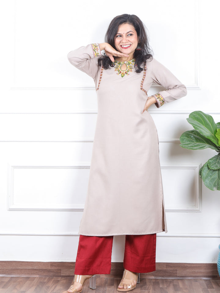 छाया Sand Beige Embroidered Keyhole Neck Semi Pashmina Winter Kurti