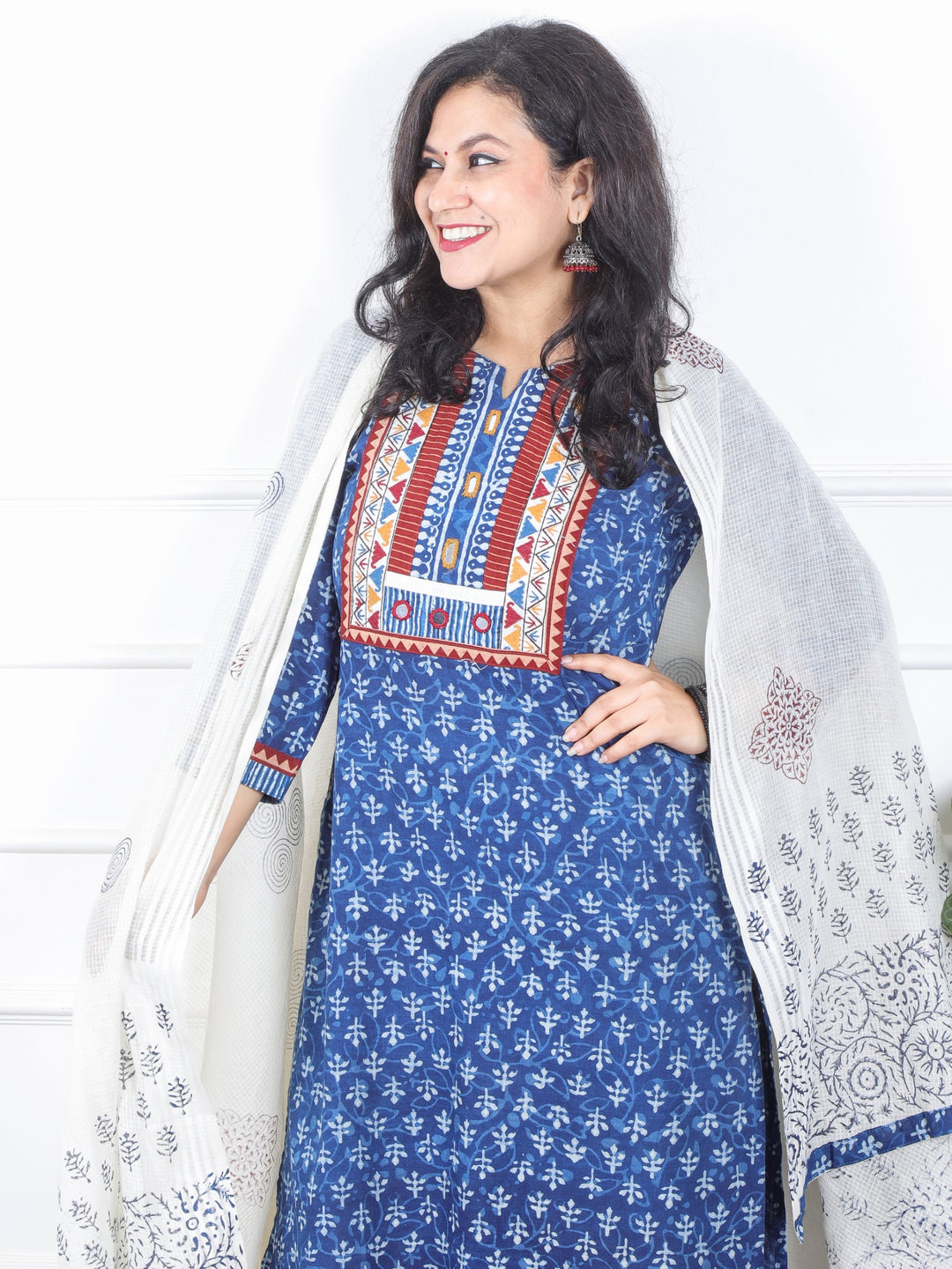 दर्शनी Indigo Blue Kutch Embroidery Neck Work Print Cotton 3 Piece Set-D9