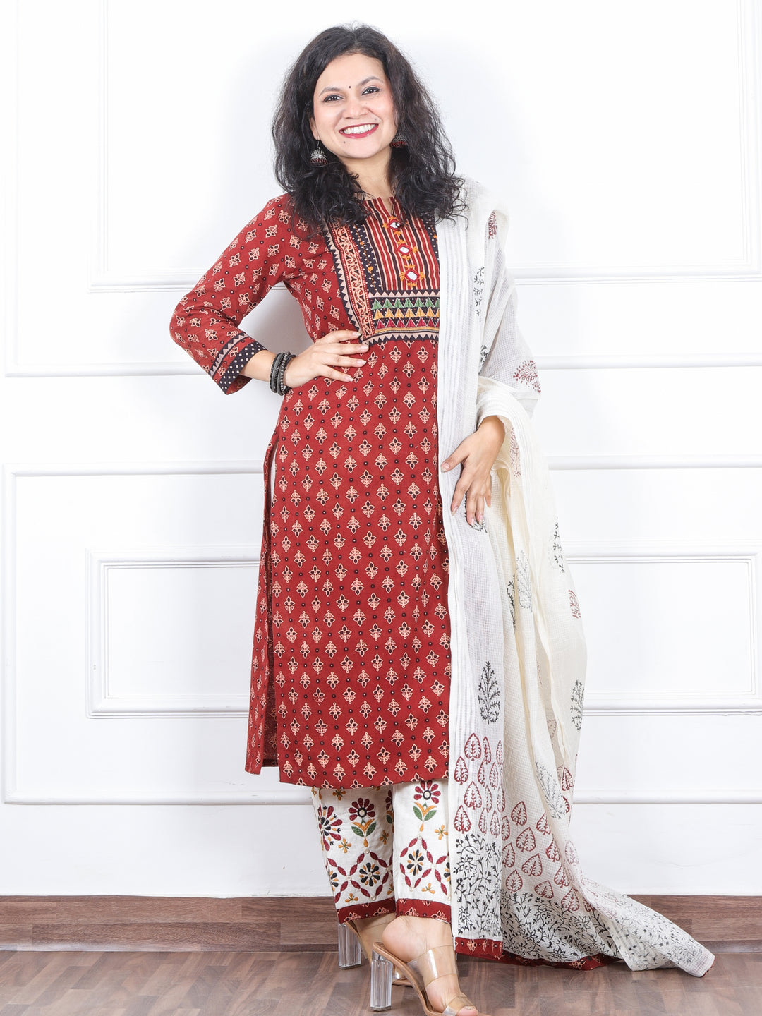 छबेली Cherry Red Kutch Mirror Neck Work Print Cotton 3 Piece Set D1