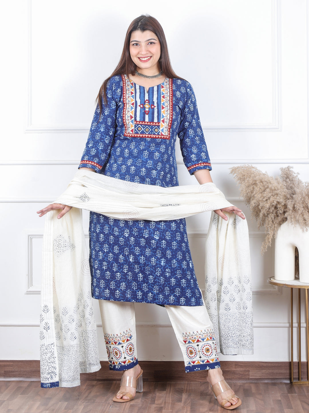 दर्शनी Indigo Blue Kutch Embroidery Neck Work Print Cotton 3 Piece Set-D10