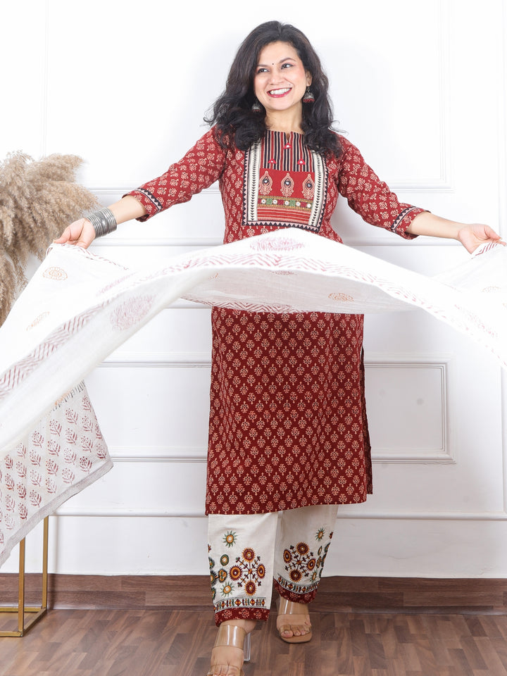 छबेली Cherry Red Kutch Mirror Neck Work Print Cotton 3 Piece Set- D4