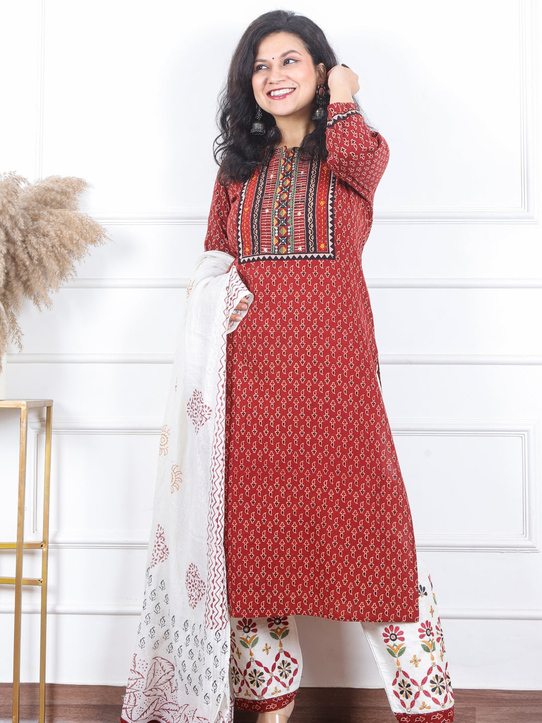 छबेली Cherry Red Kutch Mirror Neck Work Print Cotton 3 Piece Set- D3