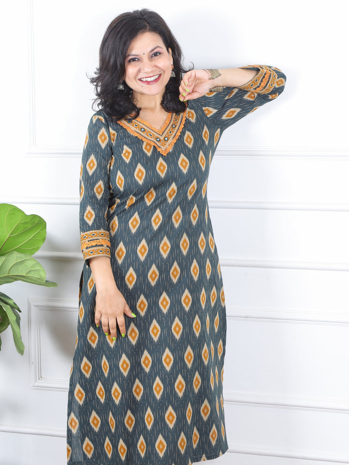 Khawb Pine Green V Neck Mirror Work Ikkat Printed Cotton Kurti