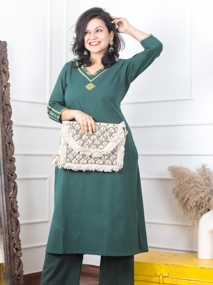 Khawb Forest Green V Neck Lace With Thread Work Cotton Flex Kurti