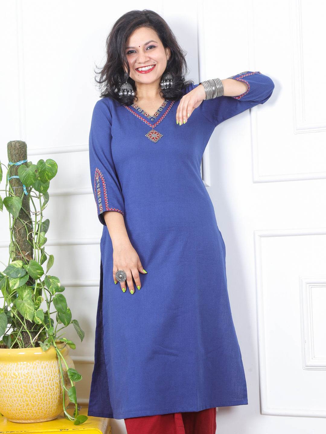 Khawb Galaxy Blue V Neck Lace With Thread Work Cotton Flex Kurti