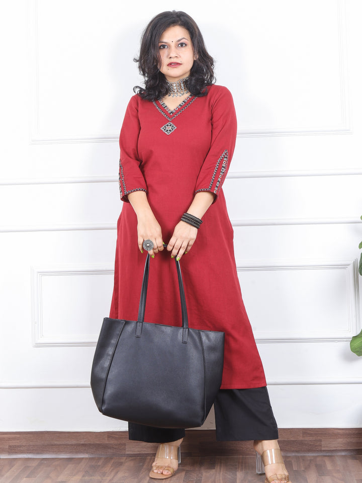 Khawb Berry Red V Neck Lace With Thread Work Cotton Flex Kurti