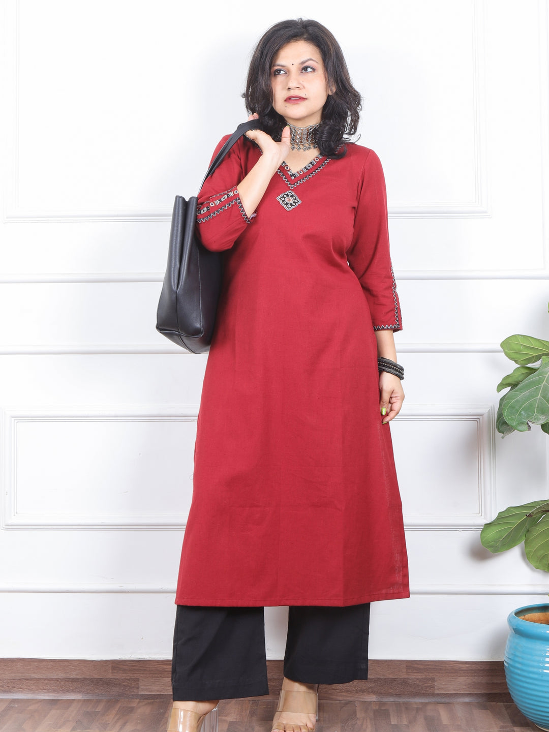 Khawb Berry Red V Neck Lace With Thread Work Cotton Flex Kurti