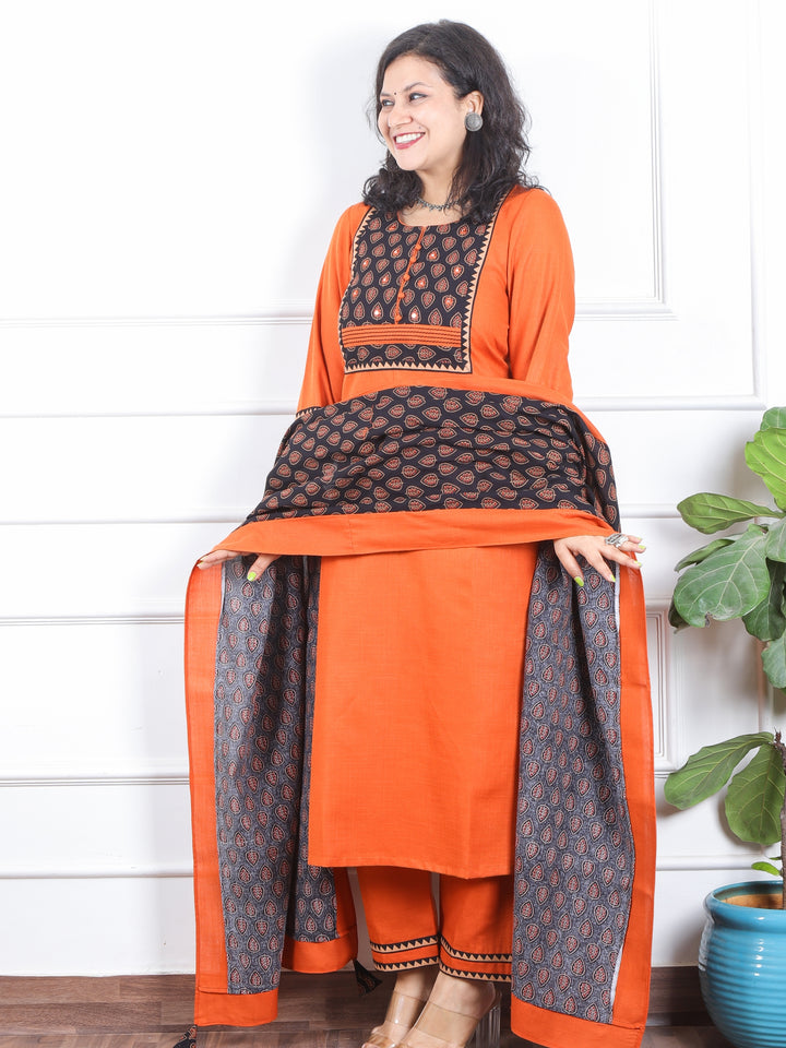 Dilbara Pumpkin Orange Kalamkari Printed Ptch Work Magic Linen 3 Piece Set