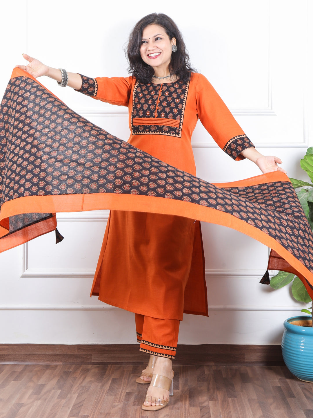 Dilbara Pumpkin Orange Kalamkari Printed Ptch Work Magic Linen 3 Piece Set