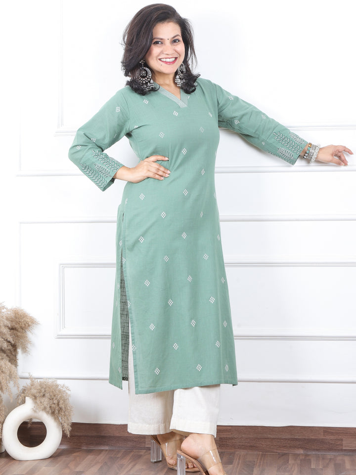 चांदनी Laurel Green V Neck with Thread Buti Work Cotton Kurti