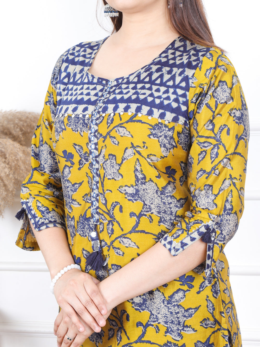 Subhranti Dandelion Yellow Digital Print in Knot Detaling Muslin 2 Piece Set