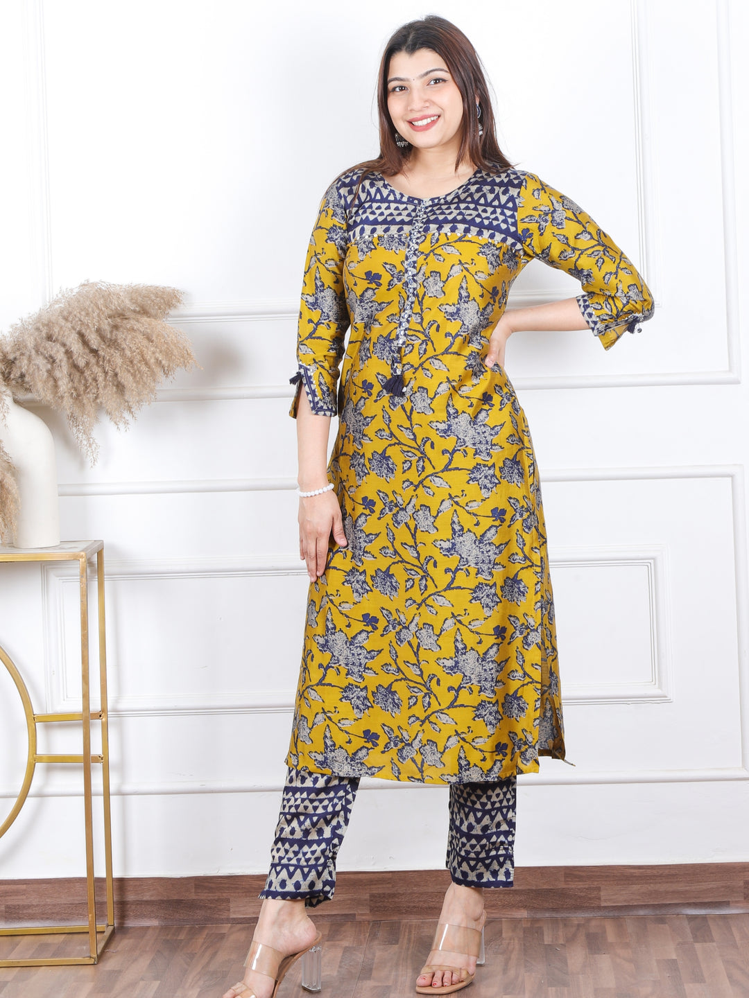 Subhranti Dandelion Yellow Digital Print in Knot Detaling Muslin 2 Piece Set