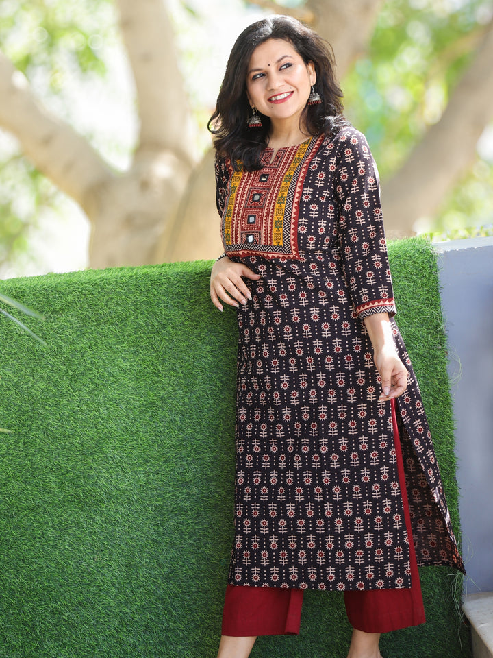 Ishqkiya Coal Black Kutch Mirror Patch Neck Work Printed Cotton Kurti-D1