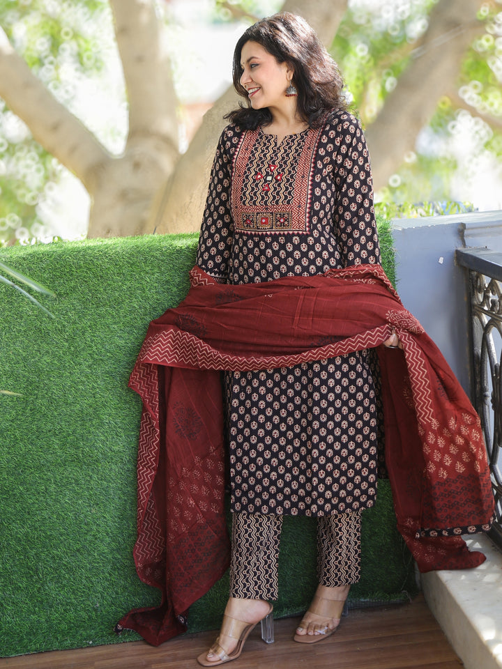 Kahish Faded Black Kutch Patch with Mirror Work Print Cotton 3 Piece Set