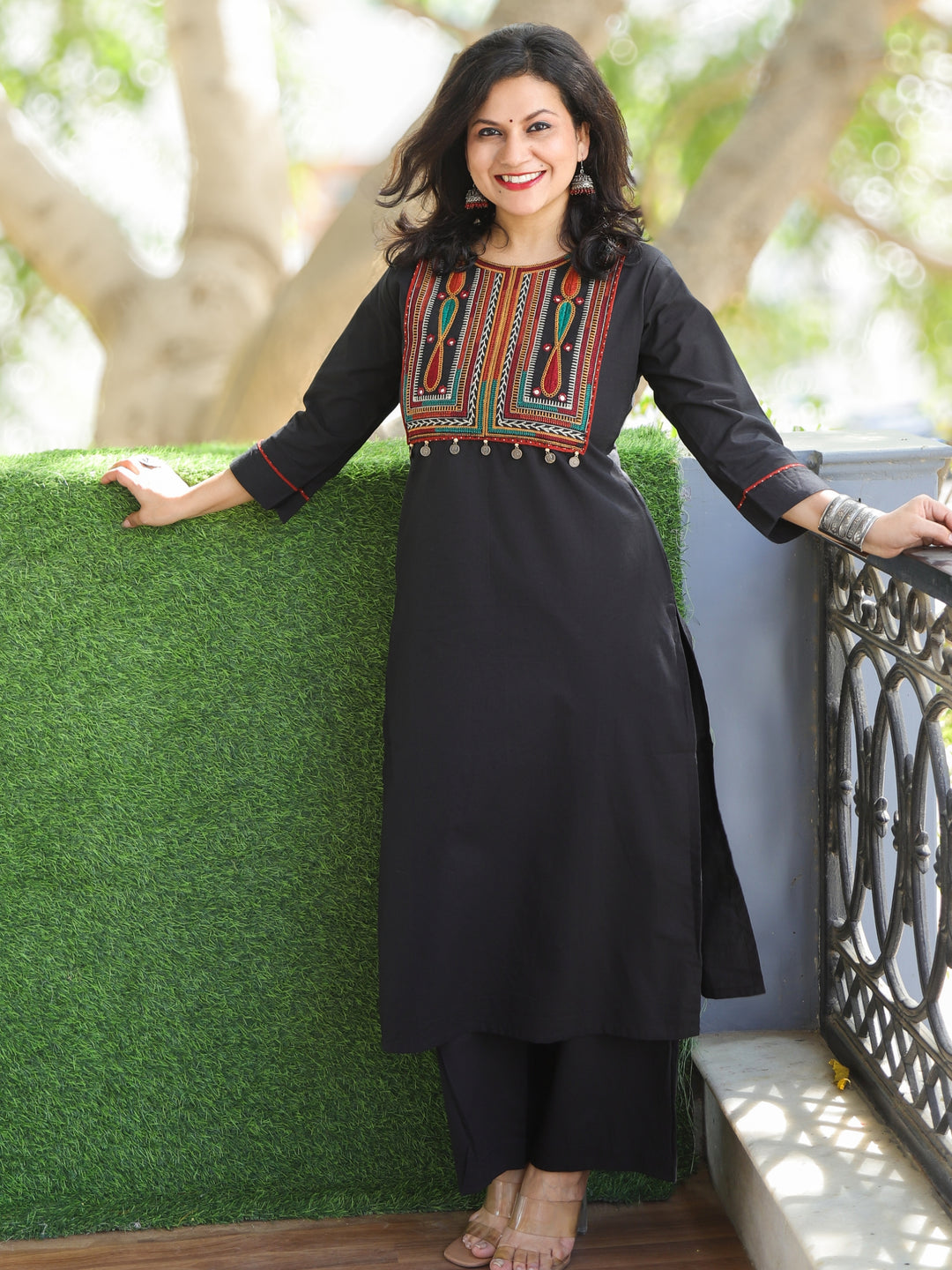 Subhranti Raven Black Thread Embroidered Neck Work Cotton 2 Piece Set