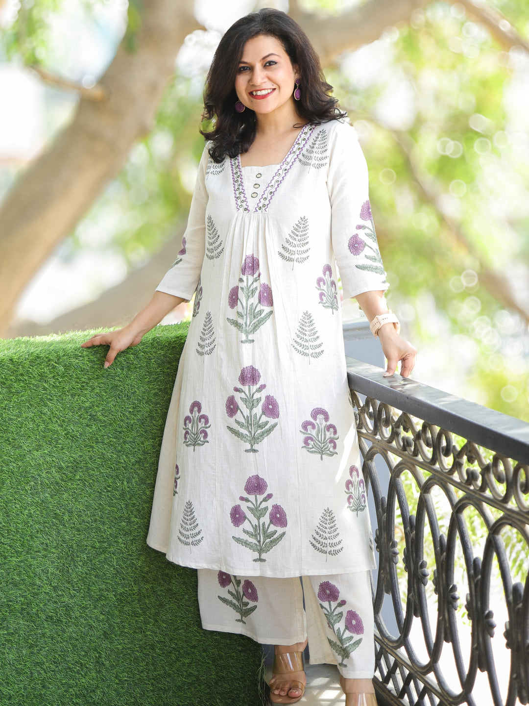 Holiya Shell White with Purple Thread with Mirror Work Alia Cut Cotton 2 Piece Set