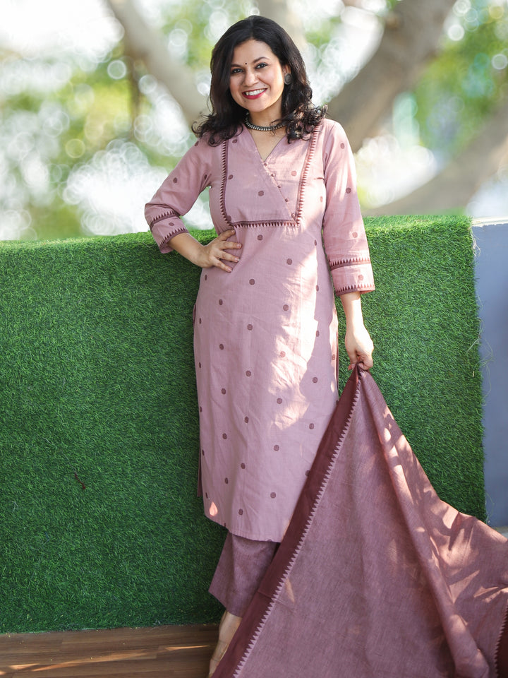 Haniya Powder Mocha Thread Weaved Temple Hem South Cotton 3 Piece Set