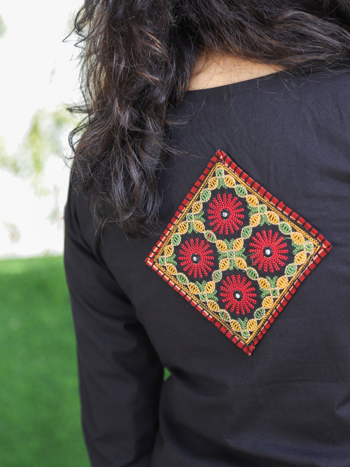 Subhranti Classic Black Thread Embroidered Neck Work Cotton 2 Piece Set