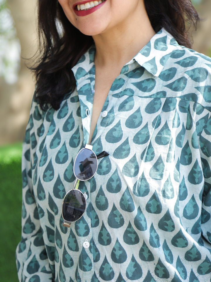 Aashru Shell White with Green Tear Drop Printed Button Work Short Cotton Shirt