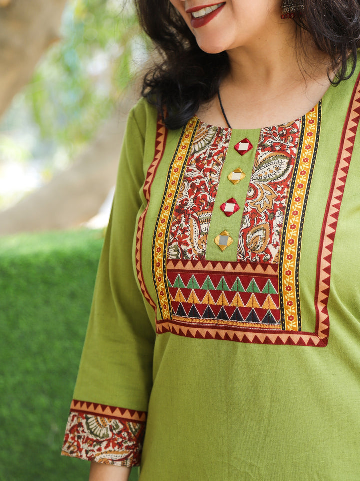 Shaniya Leaf Green Mirror Neck with Kalamkari Print Details Cotton Kurti
