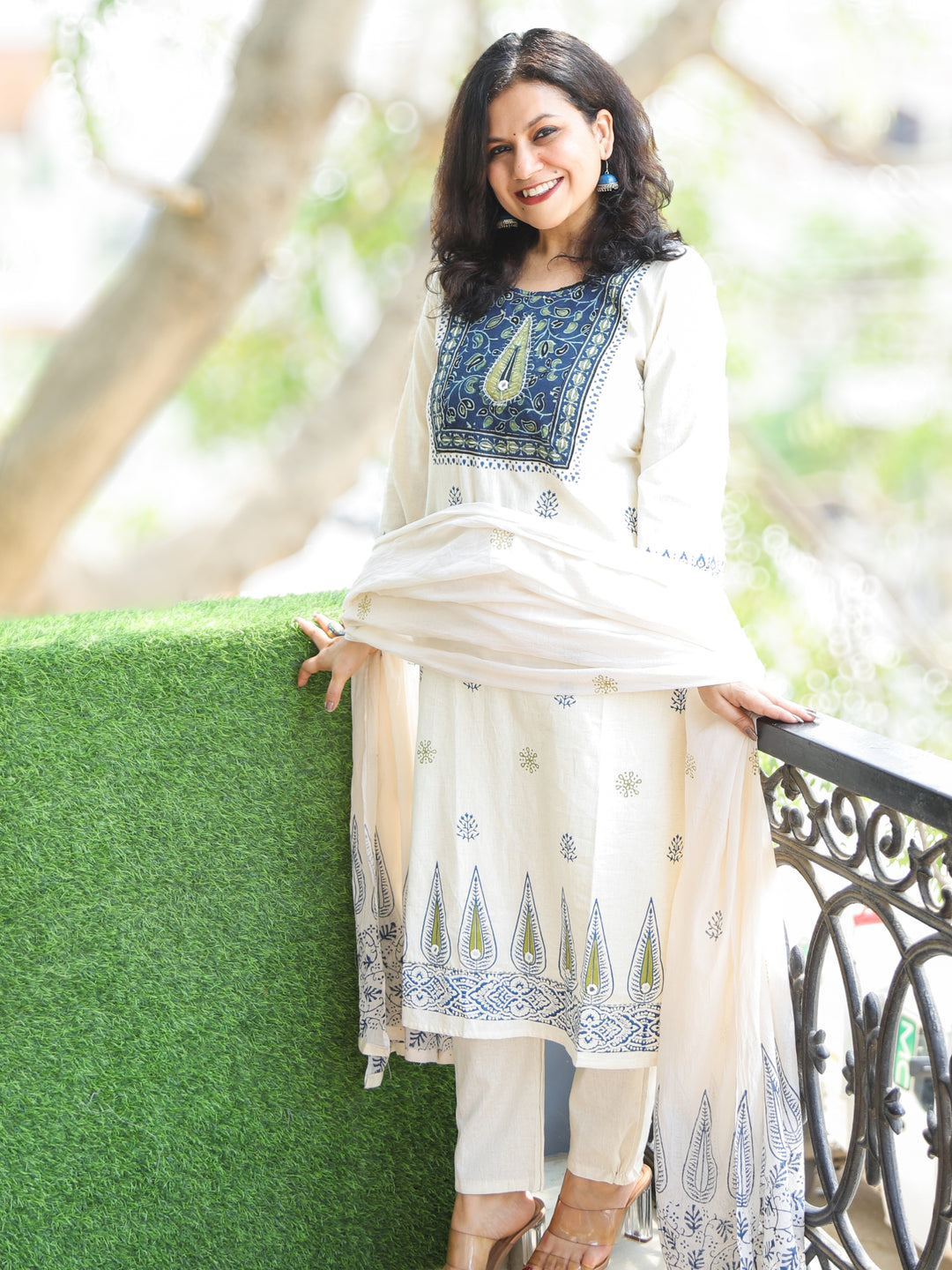 Chanda Shell White with Blue Kutch Work Patch Block Print Cotton 3 Piece Set