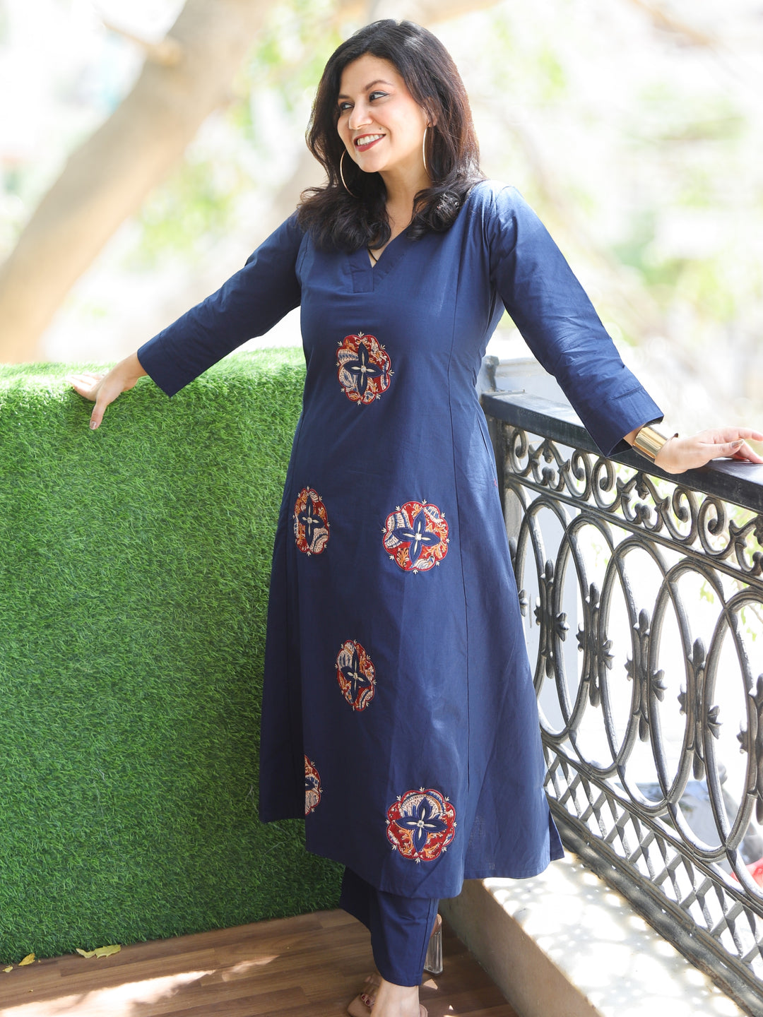 Chanda Royal Blue V Neck Applique Work with Mirror Cotton Co-Ord Set